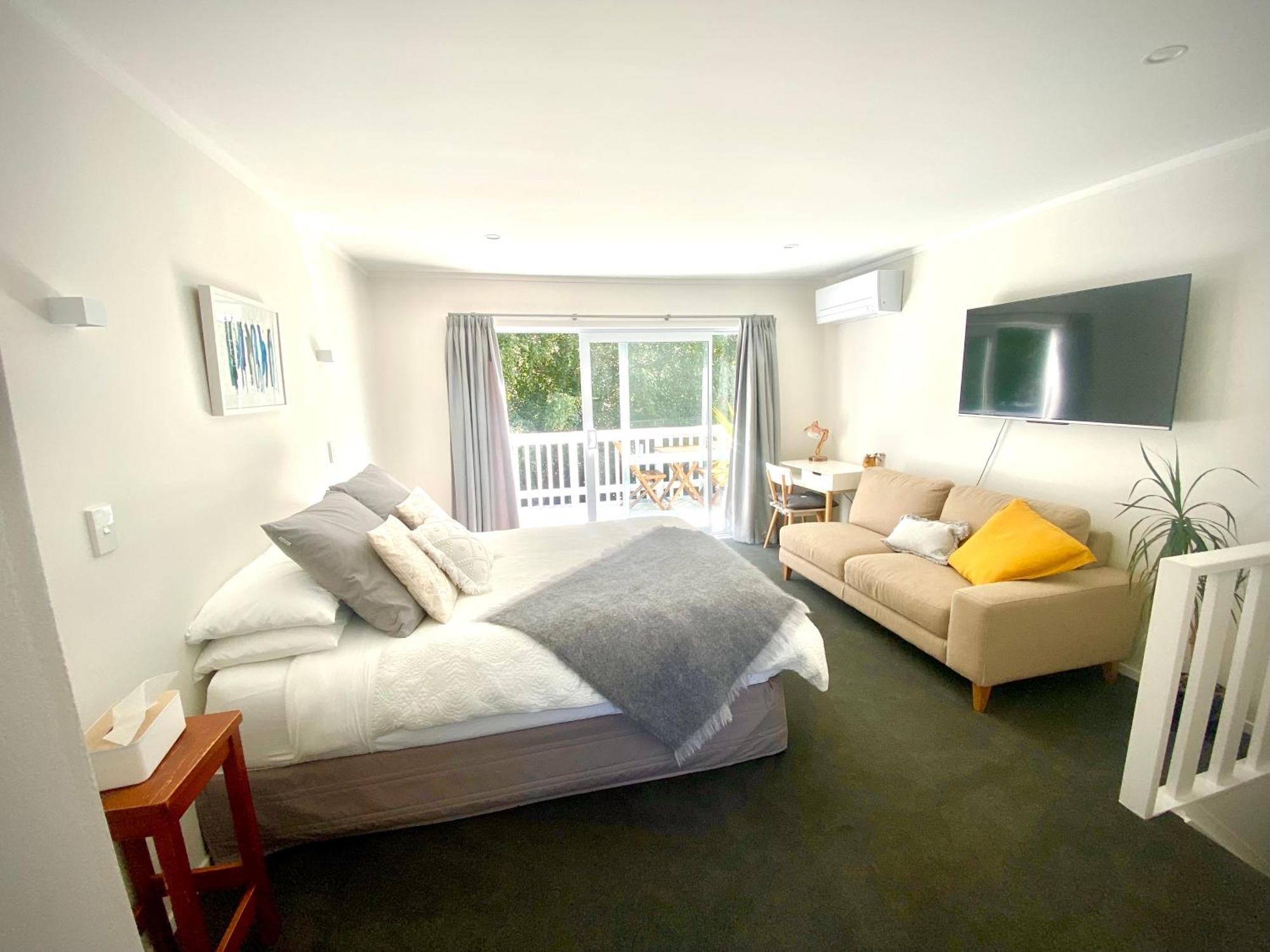 2 Mile Bay Guesthouse Таупо Экстерьер фото